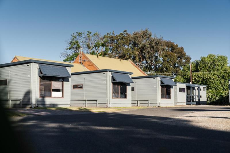 Adelaide Caravan Park - Aspen Holiday Parks Room photo